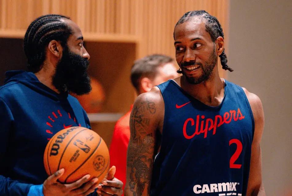 哈登从火箭去篮网，是因为老板太抠门了，嘴里高喊争冠，但每年都是省钱操作，到哈登走