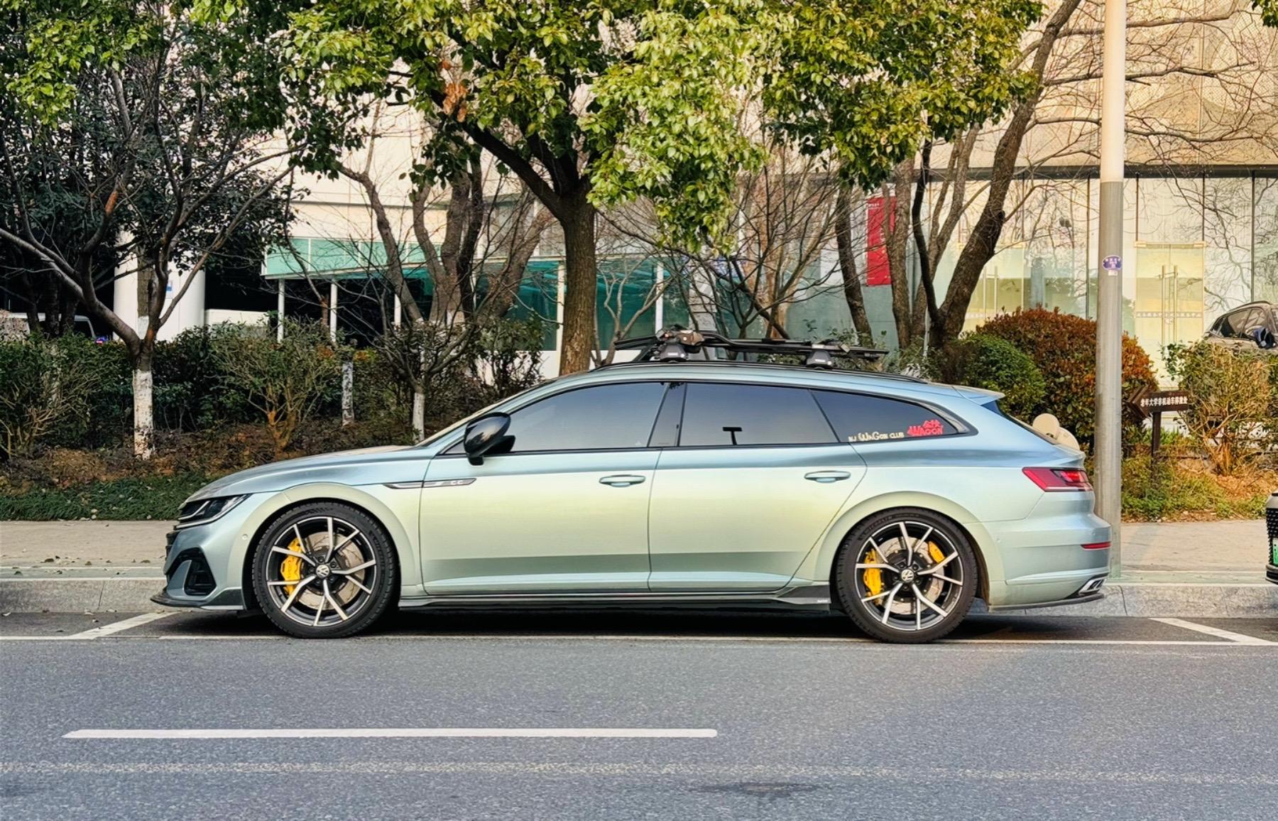 落日与你。瓦罐车