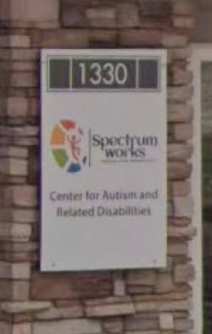 偷了保守派记者尼克·索特拍摄器材的女子，已被确认是索马里人苏贝达·穆罕默德，系明