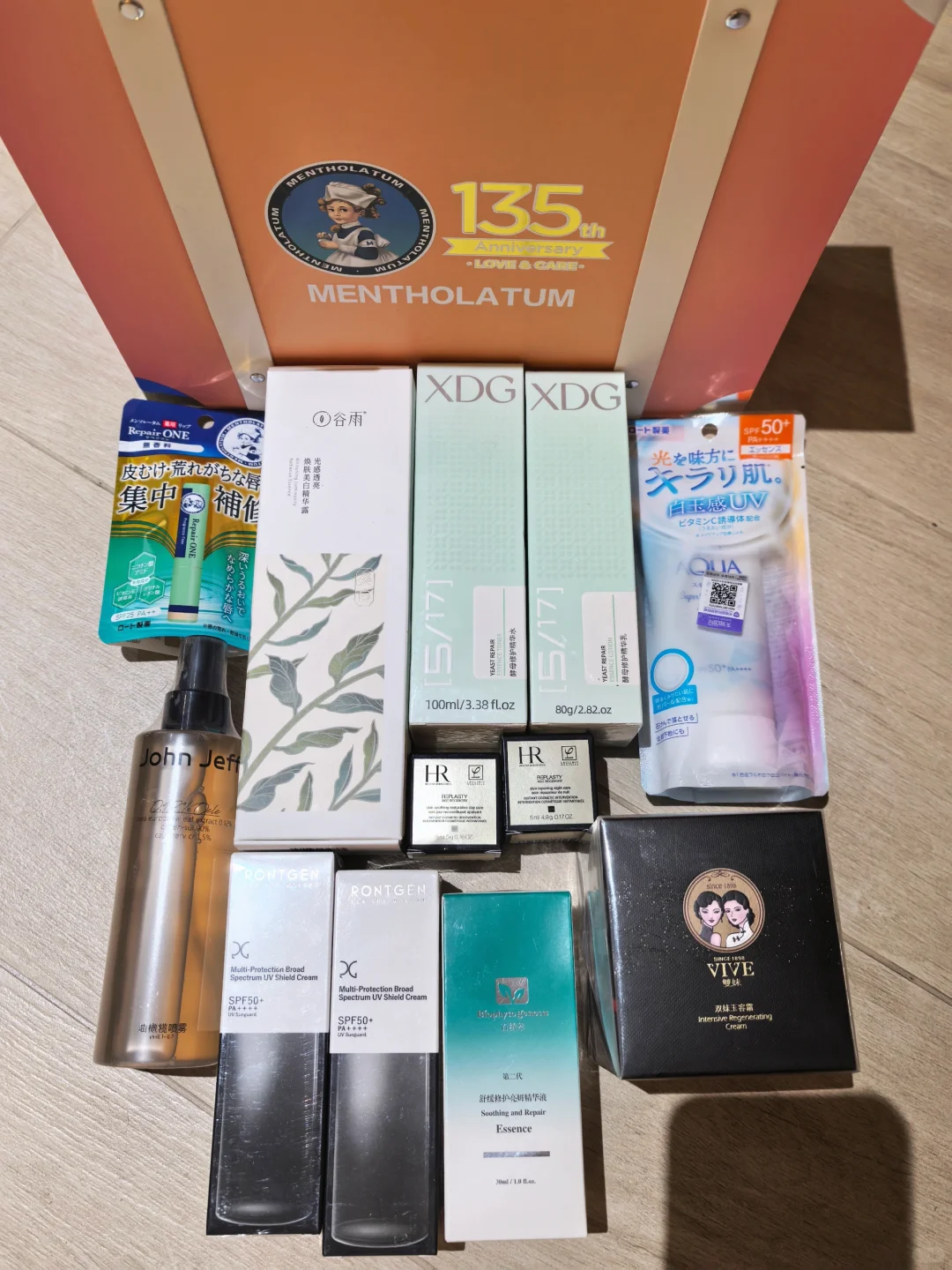 都是你们的！新老有份共乐乐～