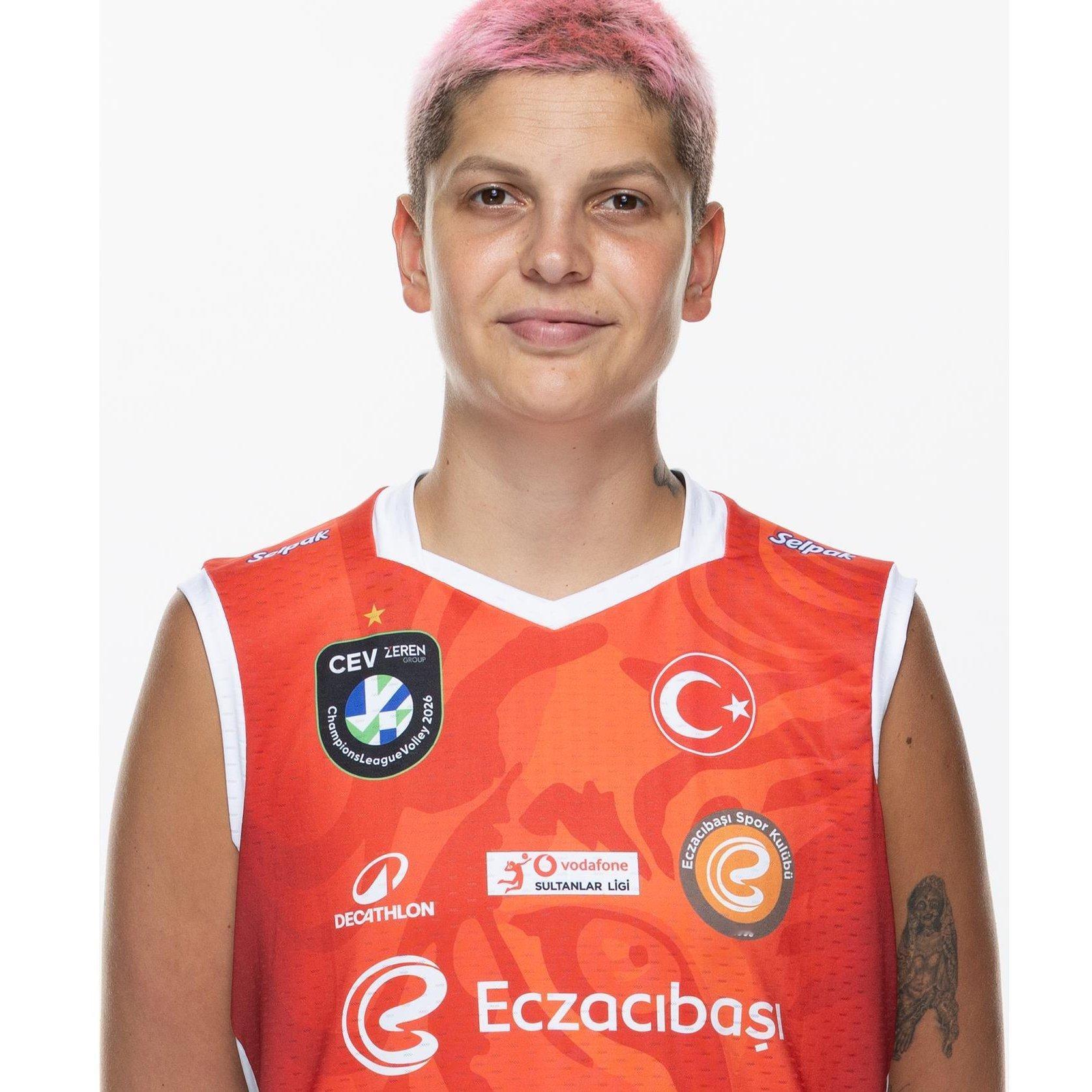 【卡拉库尔特胃痉挛】伊萨奇巴希声明：“我们的主攻手埃布拉尔·卡拉库尔特今天早上胃