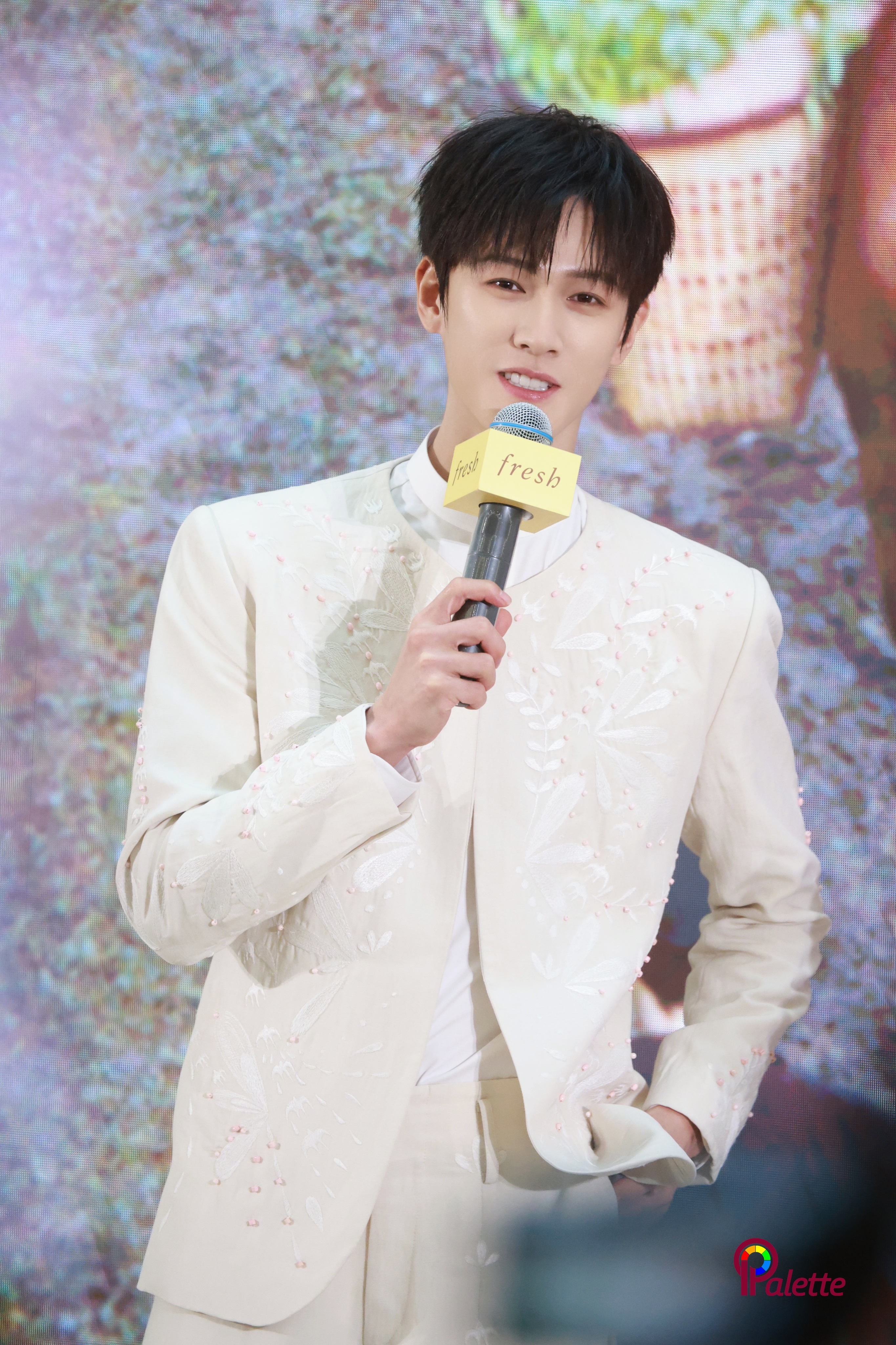 李昀锐人夫赛道 🌲fresh馥蕾诗品牌代言人李昀锐 又见FRESH的你。 