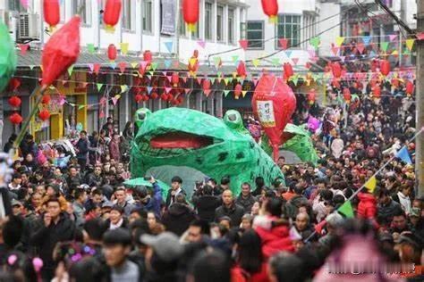 四川南充“蛴蟆节”，非物质文化遗产，再次复兴！
每年正月十四日，是四川南充的“蛴