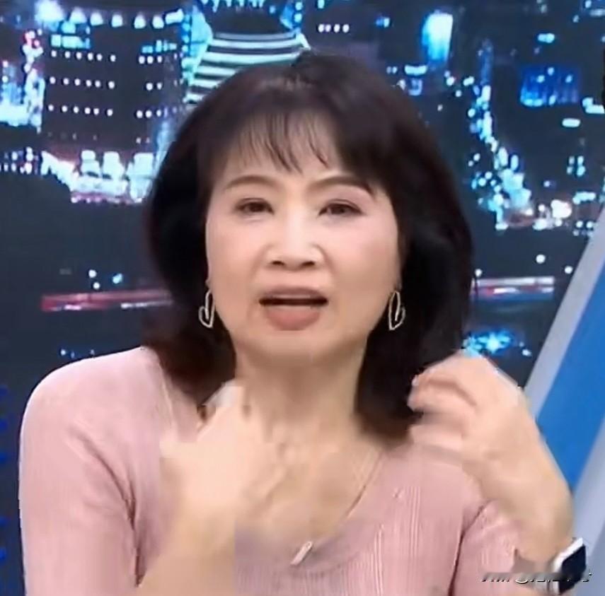 日本裔"台独"分子矢板明夫在台湾被揍了一拳 ，民进党高嘉瑜带风向企图抹黑大陆。时
