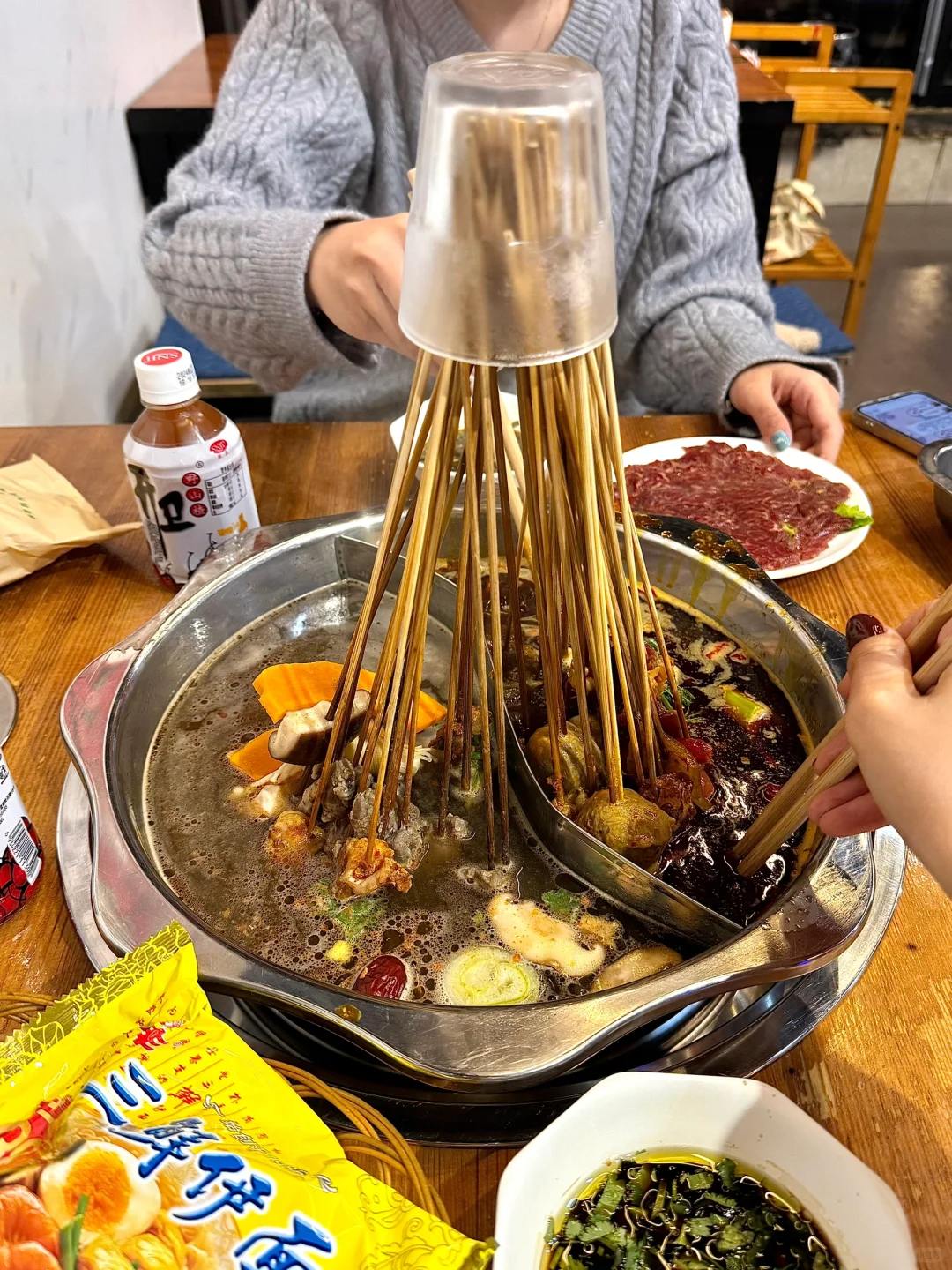 人均40的串串香，扶墙出。。