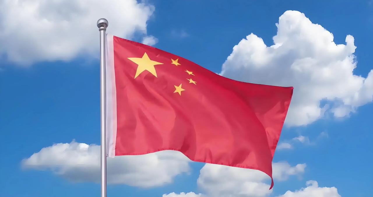 美国很奇怪，要求中国主动与他们去谈判，滑天下之大稽。
这就好像一个卖茶叶蛋的老妪