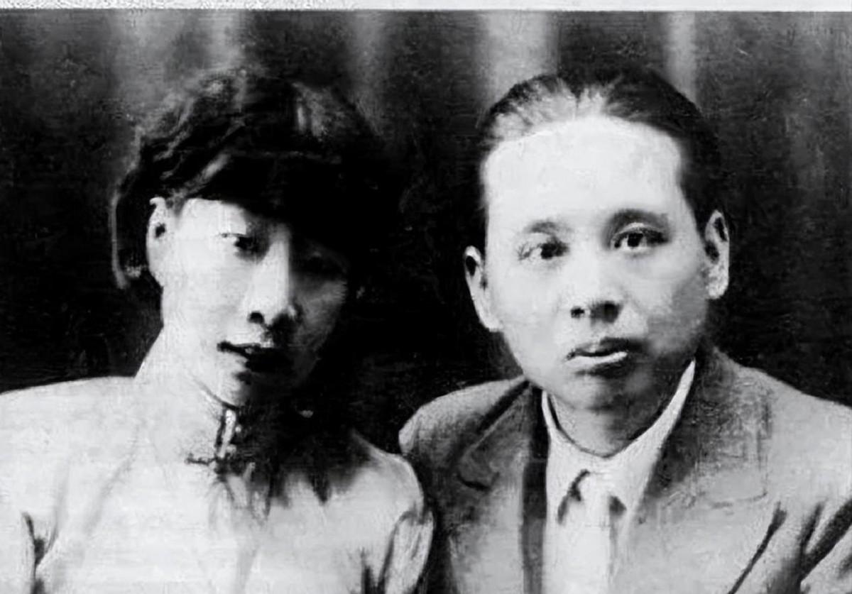 1913年，张恨水被迫结婚。他嫌弃妻子貌丑，却经常和妻子同房。不久后，妻子怀孕生