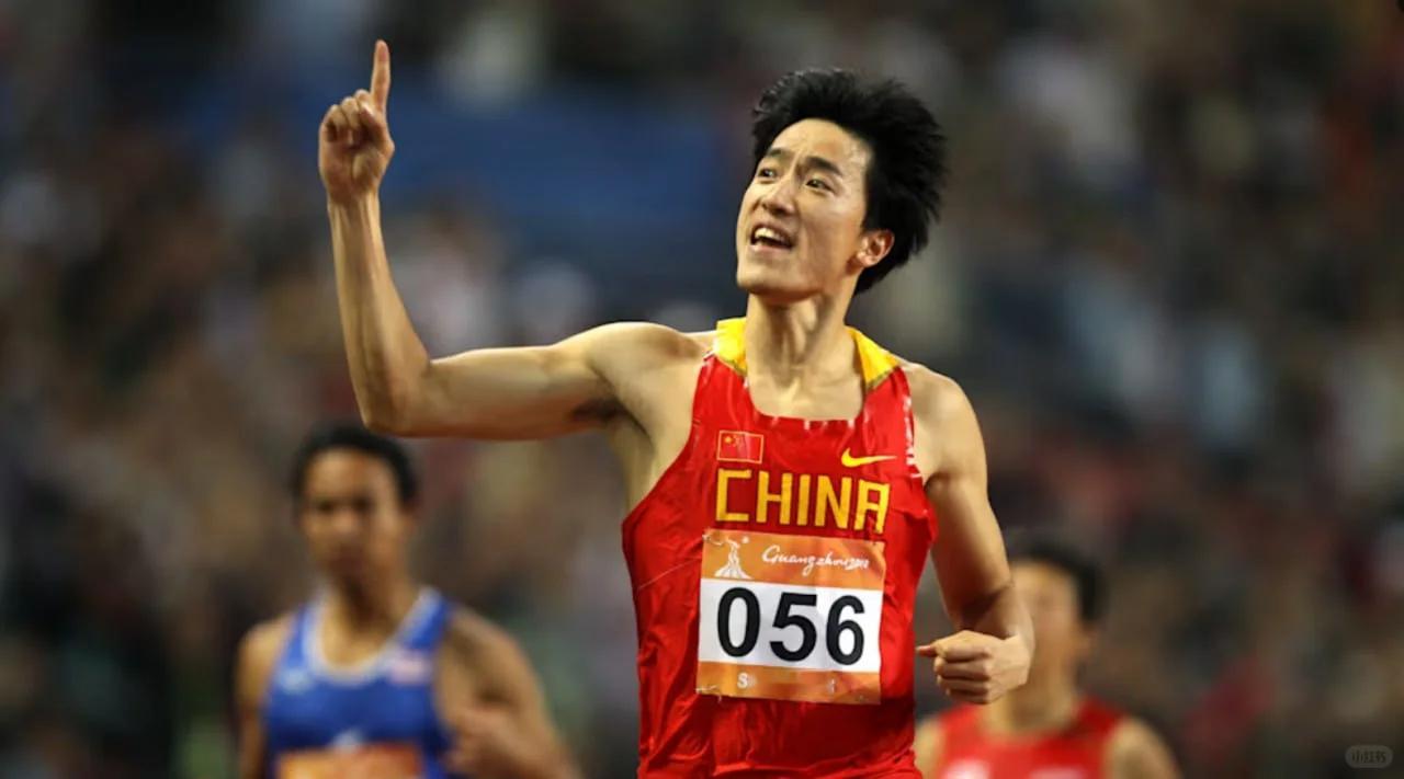 刘翔被买断只能拿100多万 看到买断补偿预估百万左右这个数字，很多网友心里五味杂
