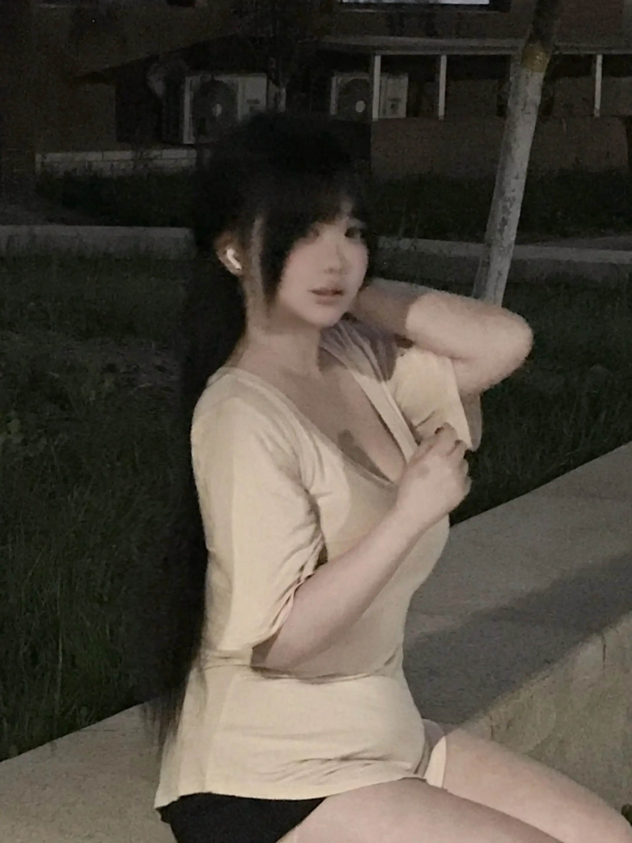 再和我有些关联好不好 哪怕是伤害我