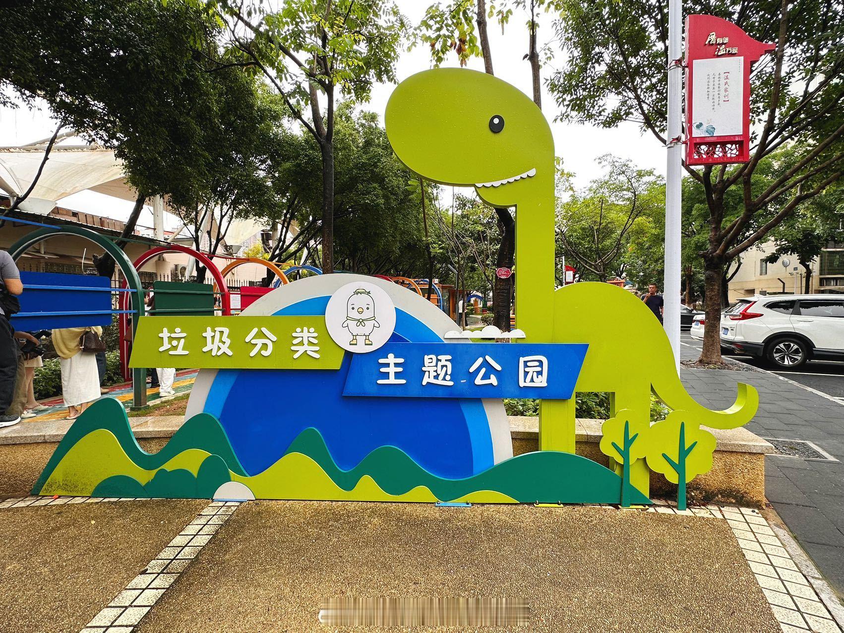 有幸生活在厦门大家羡慕的美丽城市，这个城市的魅力除了他的文艺和温馨，更在于他的干