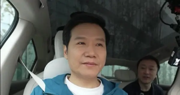 直播中一說錯話可能被黑子抓住拼命黑！雷軍回應今天為什么要做北京到上海續航直播