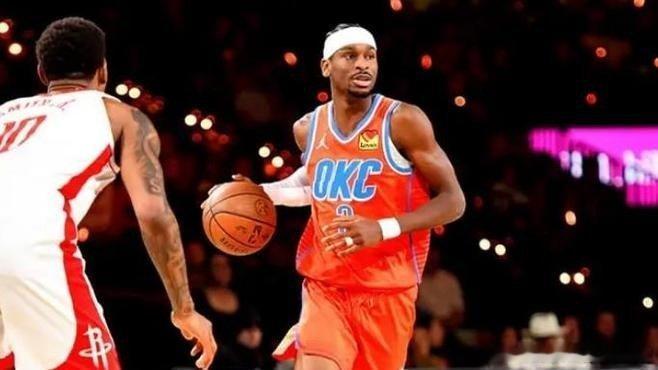 《有NBA专家认为，马刺队、雷霆队和火箭队三支球队基本上是一同跌进了谷底，也一同