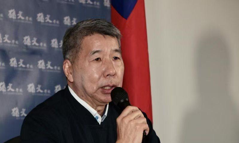 张亚中力挺郑丽文，承诺捐480万缓解经费争议

480万元能解燃眉之急吗？郑丽文