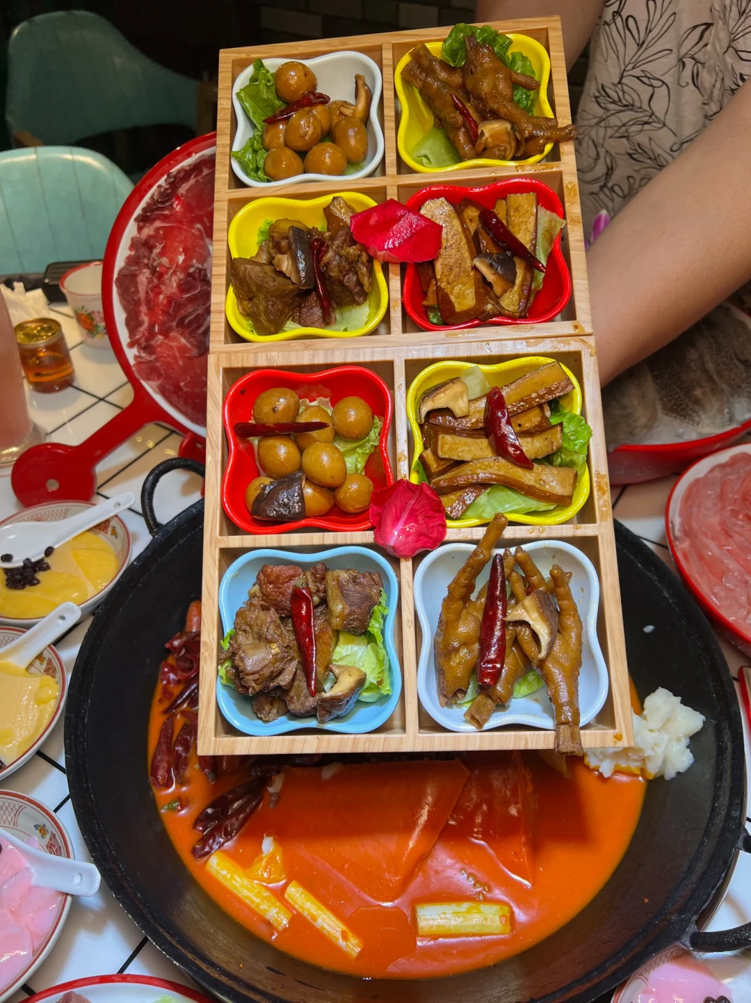 千万不要瞧不起，学校旁的火锅店🌶️