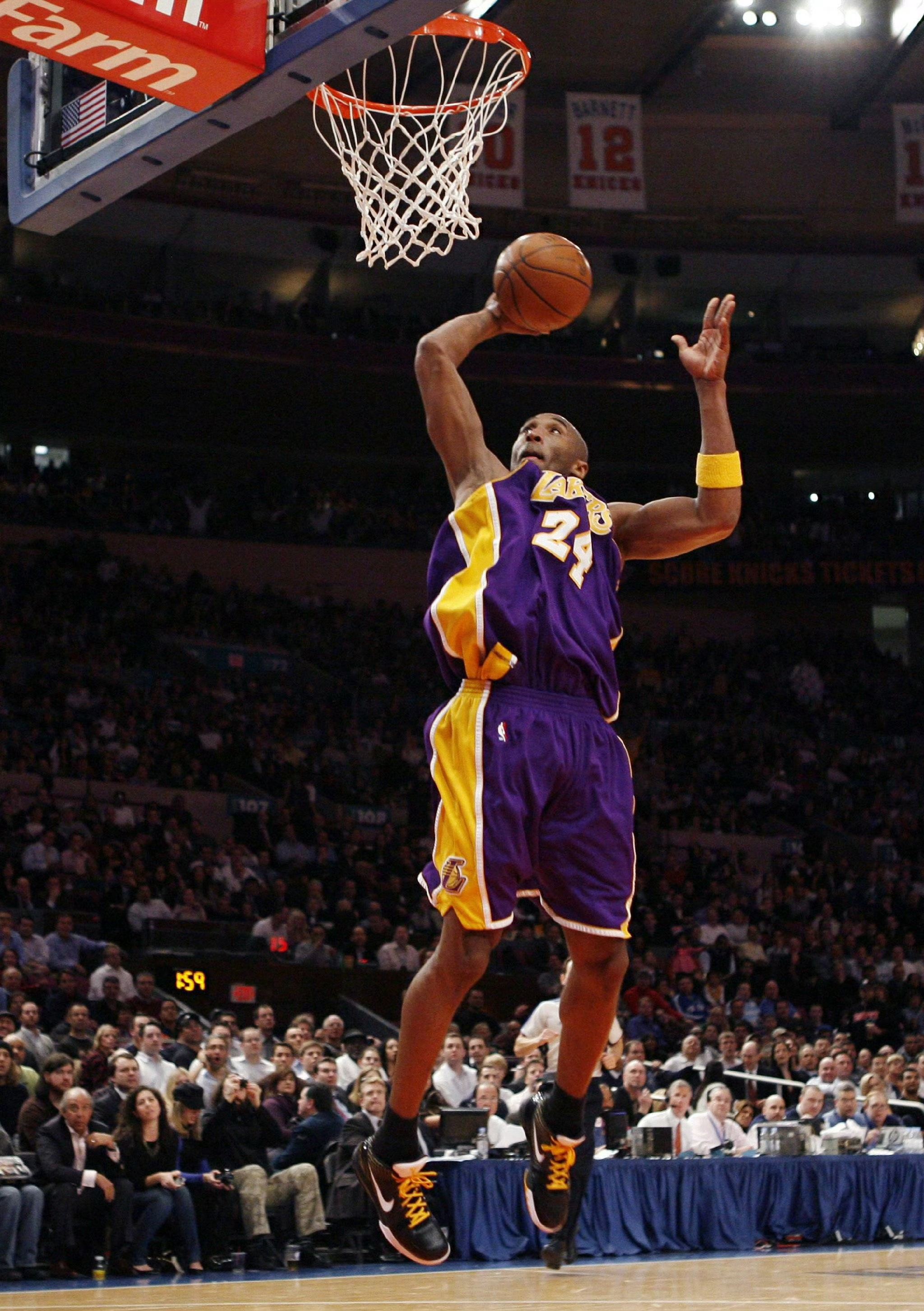 想过自己想要的生活，没有捷径，即便是努力了没有收获时，也不能放弃自己，只要每天在