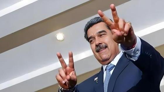 一国元首遭美非法囚禁！6平米暗牢夜夜哀嚎，最痛的不是酷刑，是被祖国彻底背叛
 