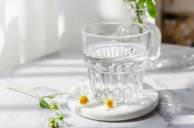 幸福和什么最有关系？很多人觉得是钱、地位、运气。其实活到一定年纪就会明白，幸福和