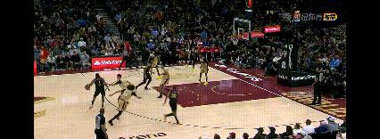 最恨哈登的人，现在成了他身边最爽的人。
多诺万·米切尔算是把“打不过就加入”玩明