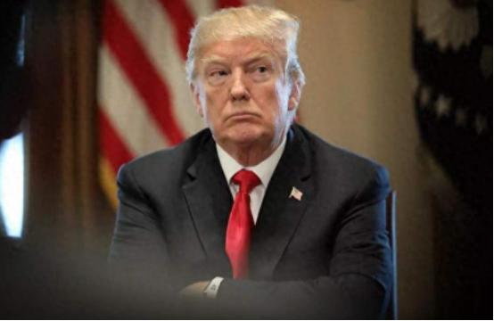 当不成总统了？全美50州爆发抗议，特朗普呼吁“立即逮捕奥巴马”
 
1月7号，移