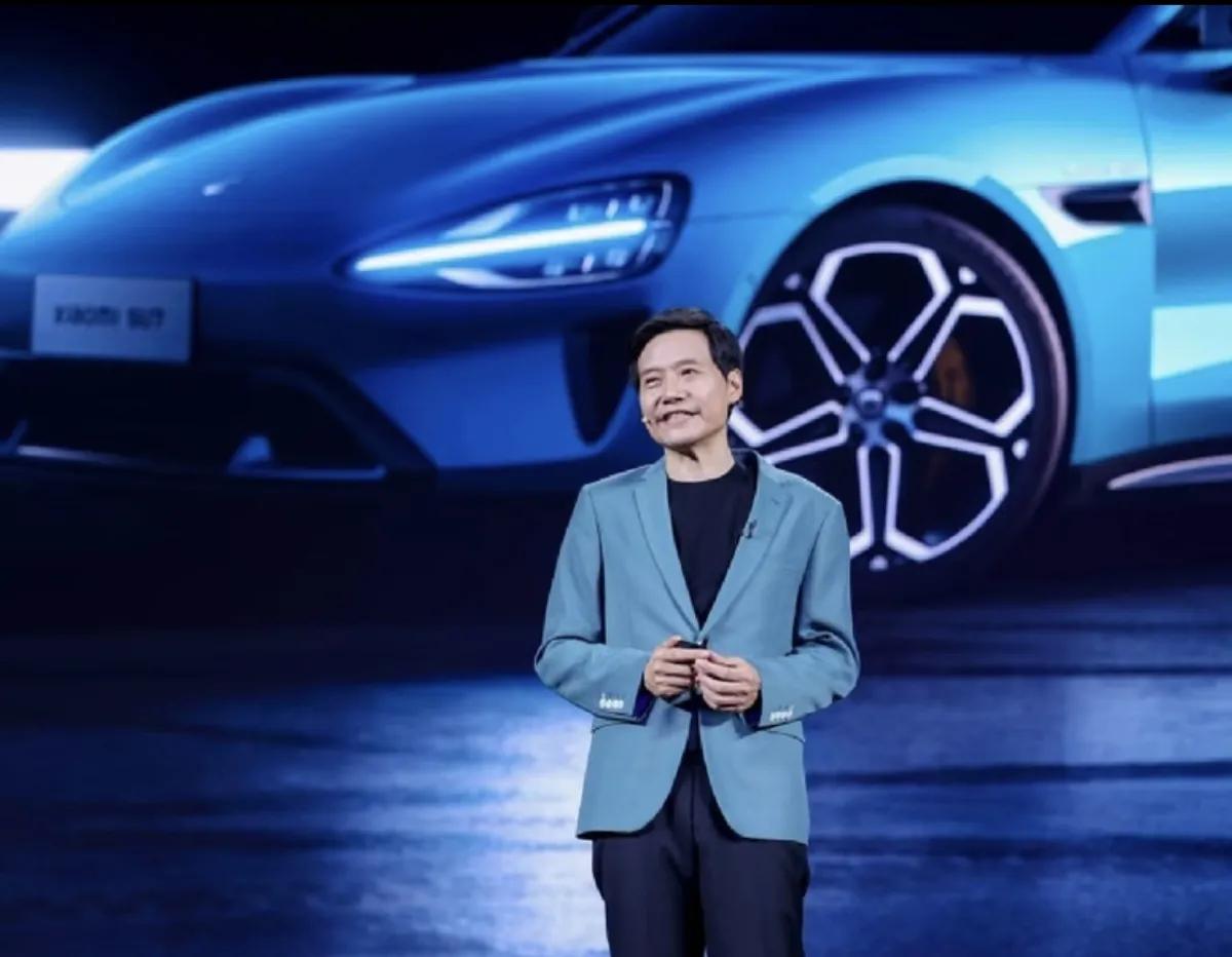 小米狂飙：单车卖23万利润碾压友商！

就在小米集团公布2025Q1营收1113