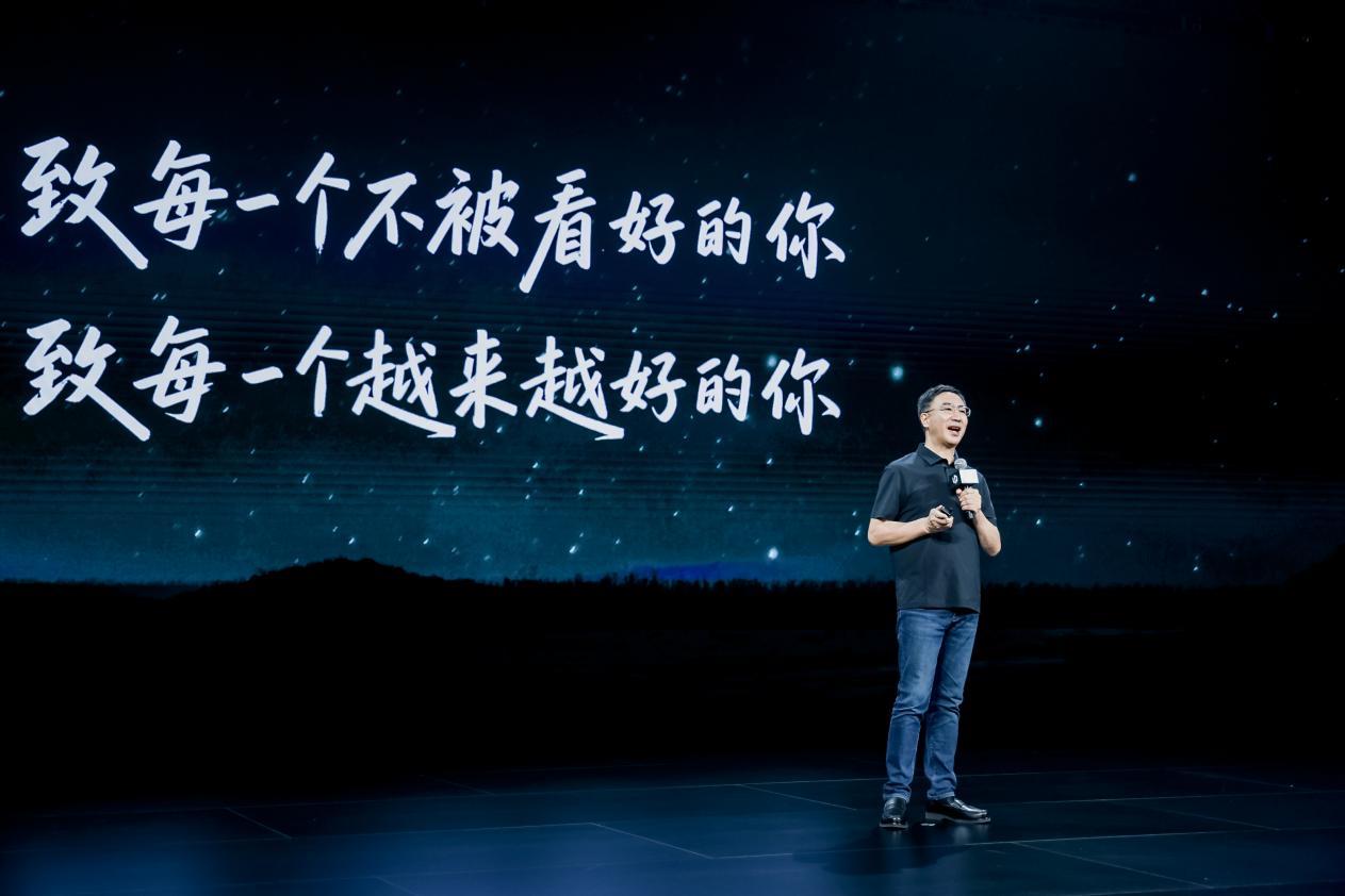 国产车的逆袭，哪些企业贡献最大？
 
前几日，朱江明在全新C11上市发布会现场，
