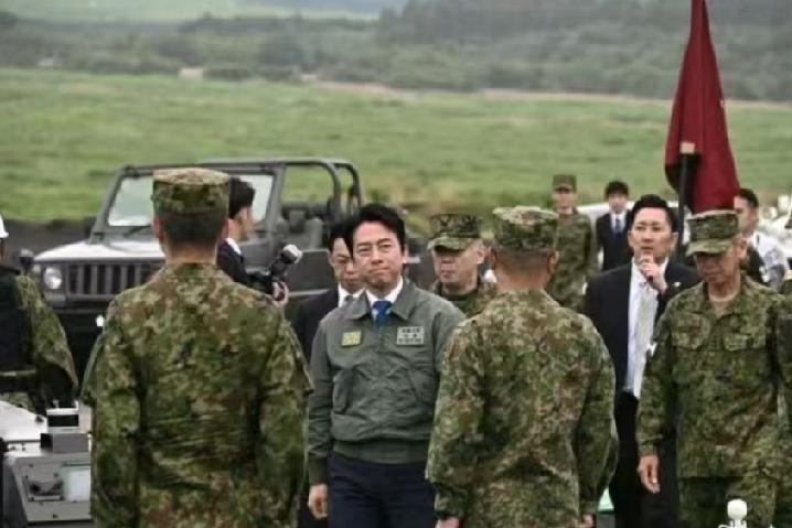 日本陆自最大规模实弹军演:迈向