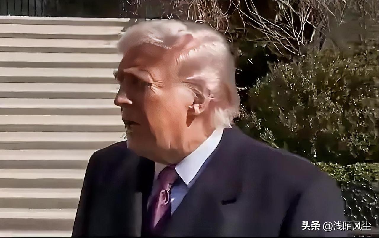 记者:“您是否担心比尔·克林顿总统被传唤作证，这会为您和您的家人开创一个先例？”