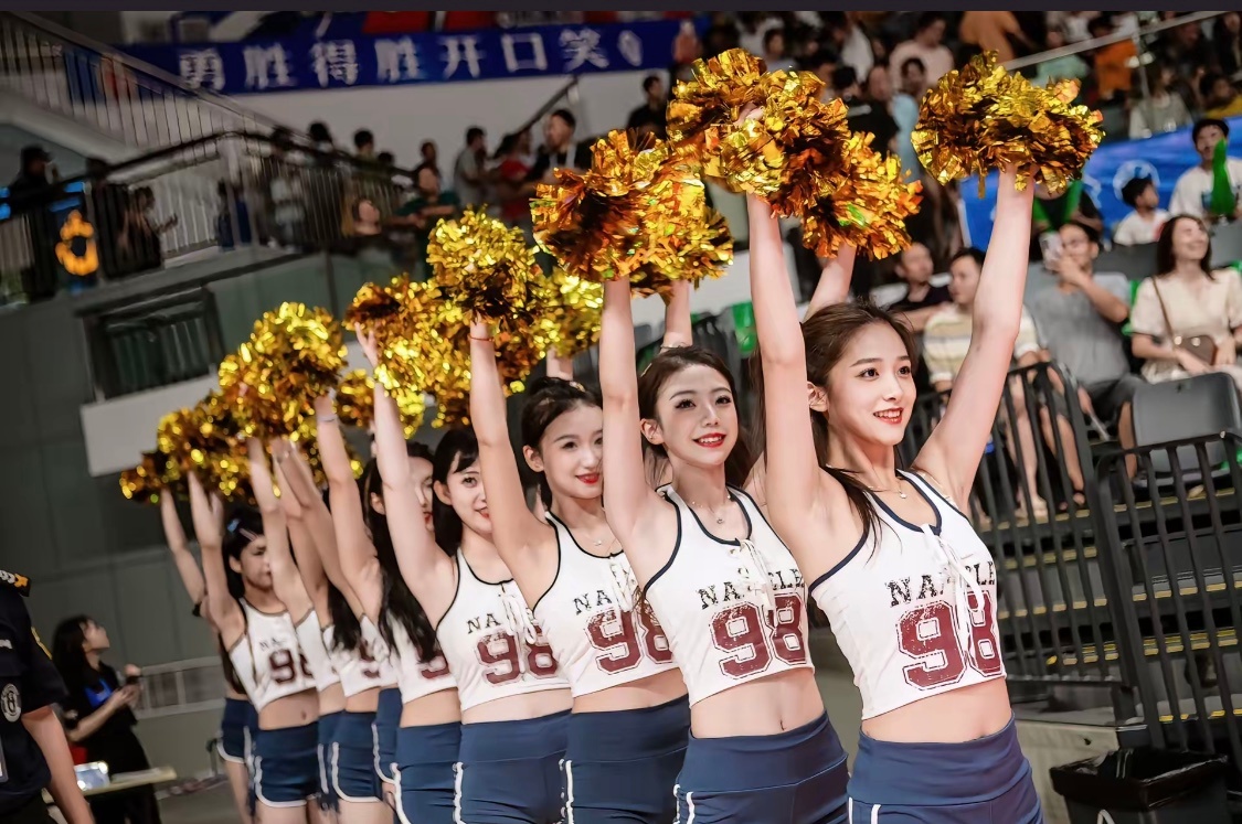 3月30日 中国U16队近期在法甲欧塞尔俱乐部进行训练，欧塞尔官方晒出中国队全家