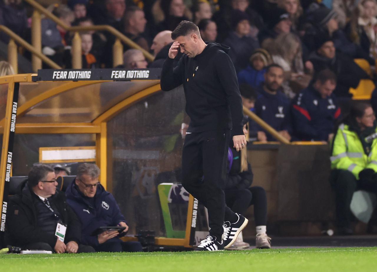 换帅未换刀

爱德华兹执教狼队首战失利，狼队历史首次遭遇英超开局12轮不胜（2平