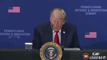 特朗普又技高一筹——特朗普政府计划用美国退役军人取代非法移民卡车司机。

“我们