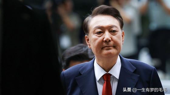 3月19日，韩国前总统尹锡悦被曝在首尔看守所羁押期间，多次向狱警表达不满，称伙食