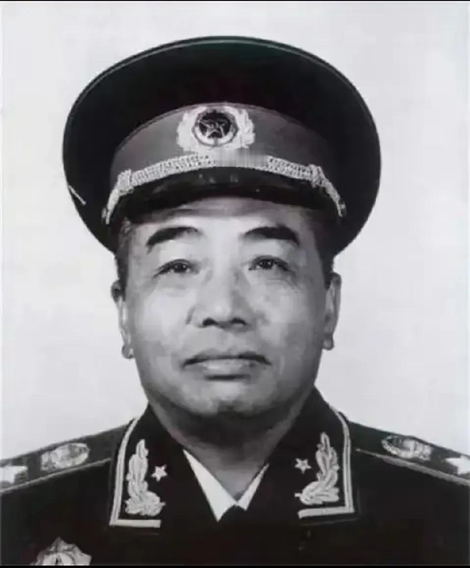 纵观中共战史，彭德怀战功最大。朱老总在彭德怀落难时说过一句公道话：我们最难走的路