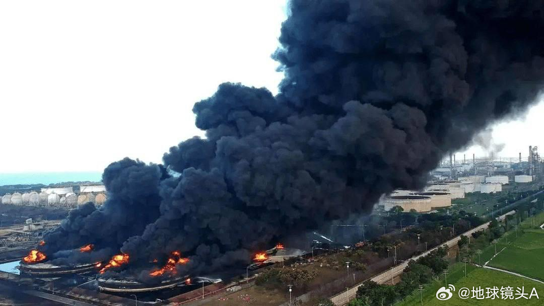 美以伊冲突 科威特的米纳・艾哈迈迪炼油厂看来伊朗方面并没有下死手，炼化厂区没有被