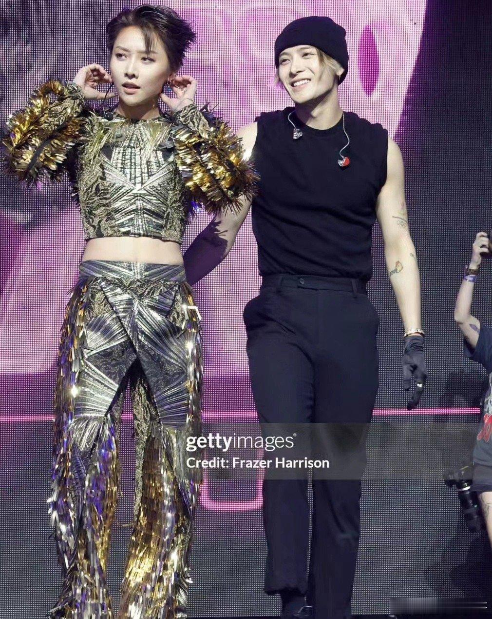 王嘉尔刘雨昕MMAM合作舞台 高能预警！和微博之夜惊喜合体，共同诠释《Made 