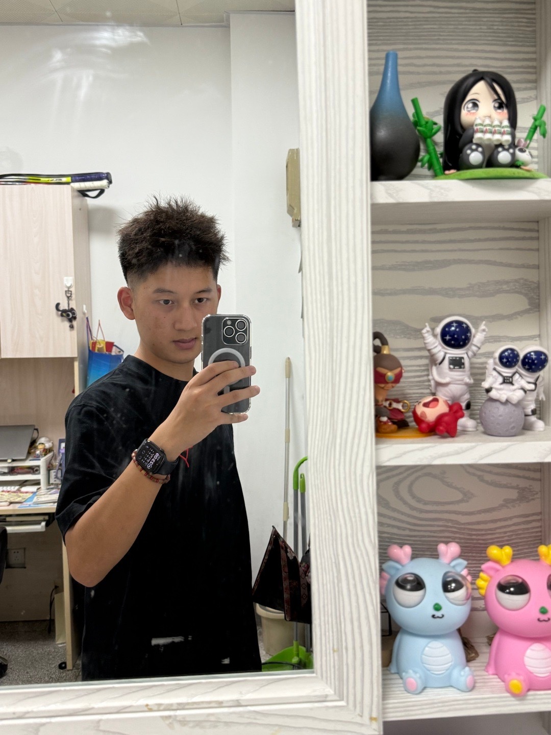 下班后天组会，数据还没处理ppt还没做明天狂干