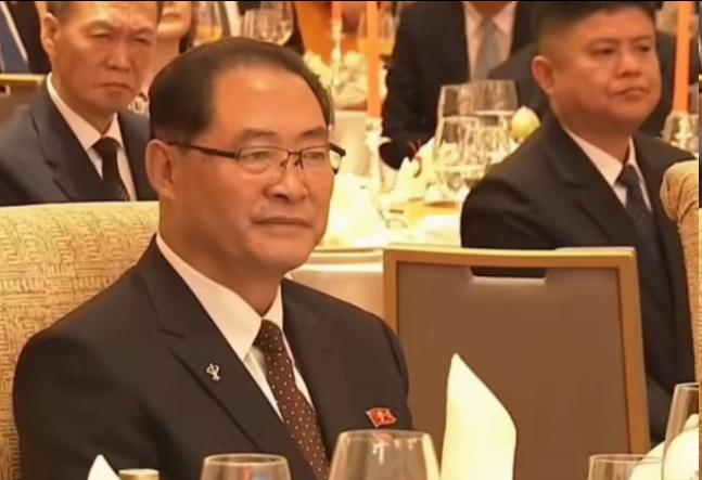 出大事了！朝鲜总理朴泰成刚落地中国，金正恩就在平壤亲自主持全国高级别联合会议，当