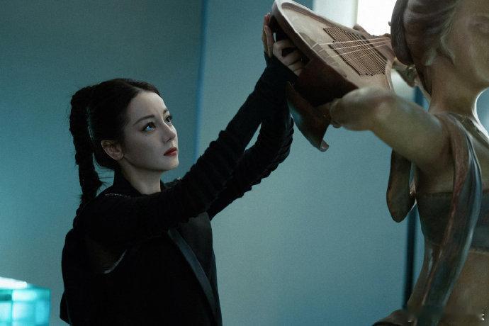 人民文娱发了枭起青壤 被人民文娱点名的《枭起青壤》太绝了！迪丽热巴演绎的聂九罗气