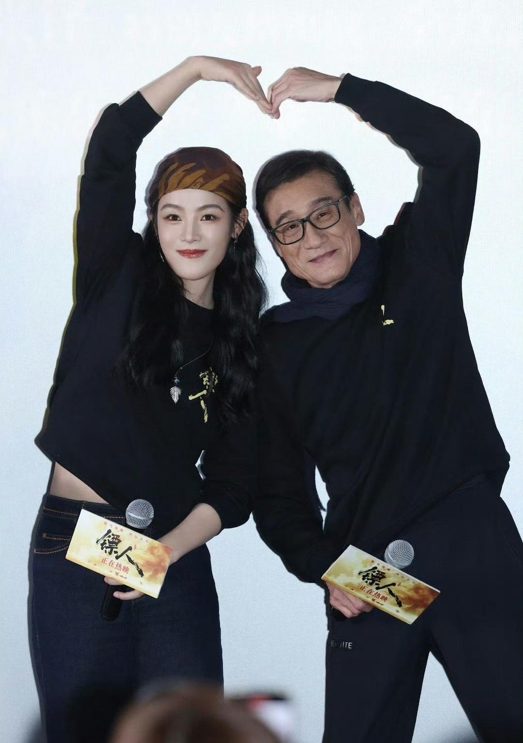 陈丽君参演镖人，给影片加分了。
这几天镖人票房逆跌，口碑越来越好，其中很大的个原