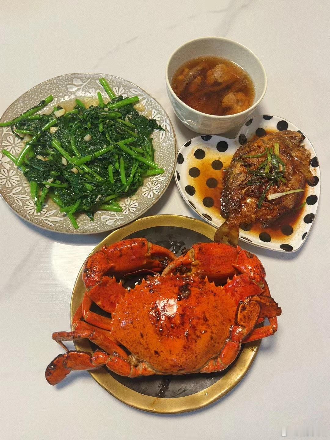人间烟火，美食不可辜负，汇集九张图！[心][心][心]#泉州[超话]#  ​​​