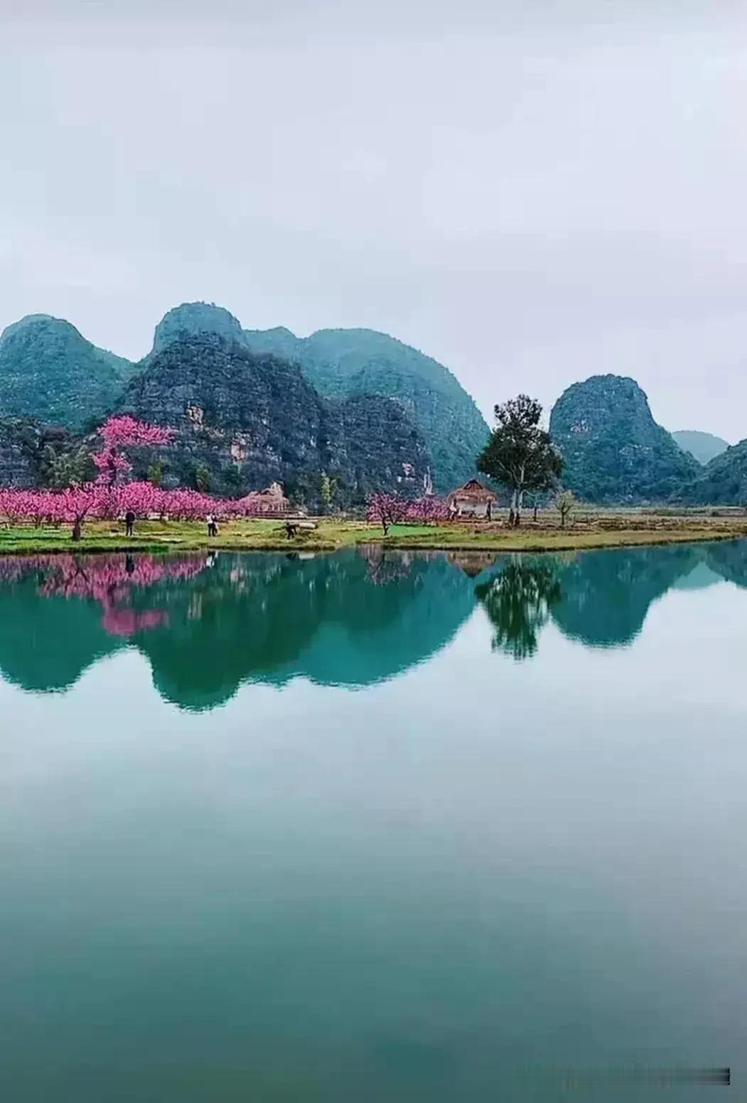 台湾问题的解决是大势所趋，具体时间虽难以精准预测，但当下种种迹象表明统一进程在加