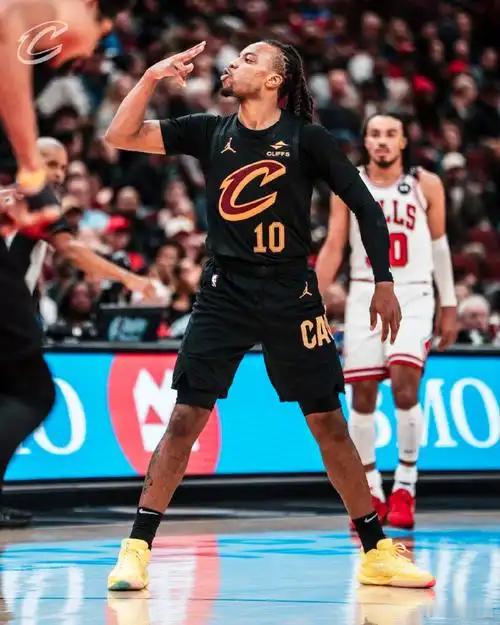 哈登换加兰？接一份到27-28赛季仍有4489万保障合同的球员？这就是所谓27年