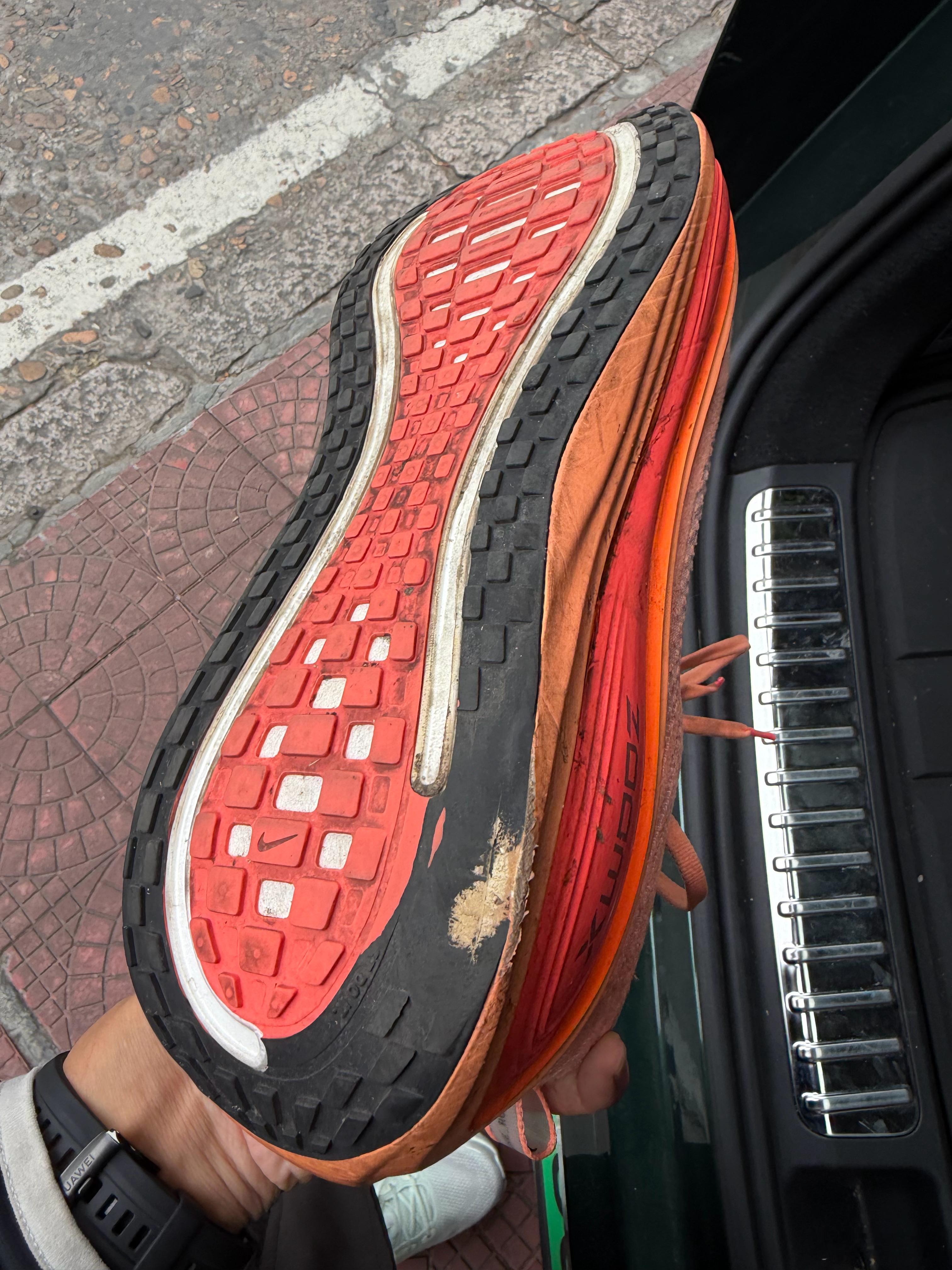 大家跑鞋都哪里磨的最严重啊我怎么是后跟外侧跑鞋跑鞋测评跑步