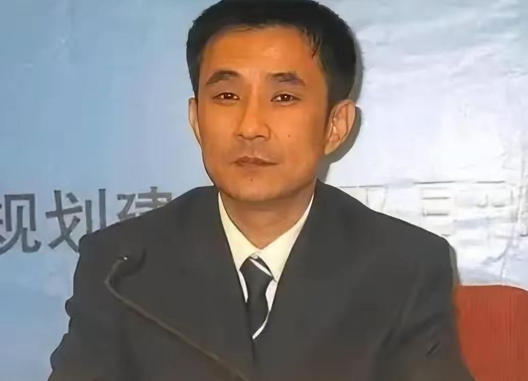 1999年，江西一位年轻人卖掉了加油站，用钱在北京郊区买了600亩地，赚了50多