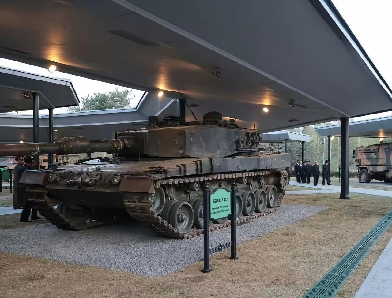 俄罗斯这一次真是大方，直接把整套西方武器都给朝鲜了。朝鲜也有北约“军团”了。俄罗