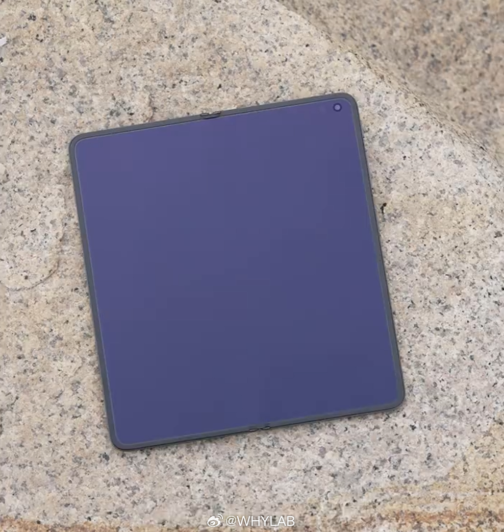 海外科技媒体对 OPPO Find N6 评价也很高，尤其是内屏折痕表现，屏幕超