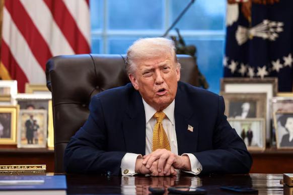 一旦哈梅内伊倒台，伊朗未来谁接班？特朗普不看好“末代王储”！

伊朗抗议爆发后，