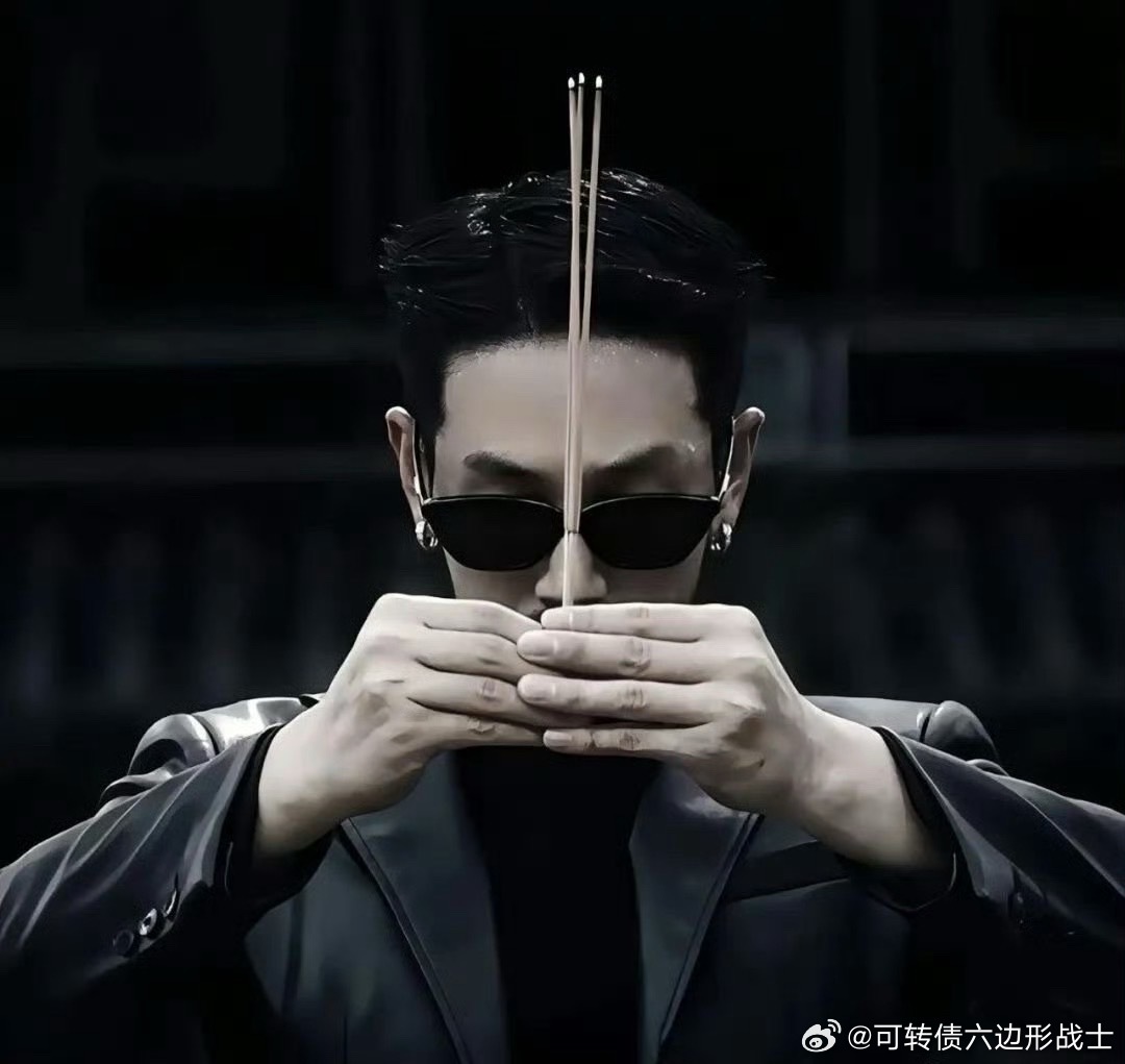 新股民总是自信满满，对老股民总觉得那是老套玩法。一头扎进市场追涨杀跌，结果被现实