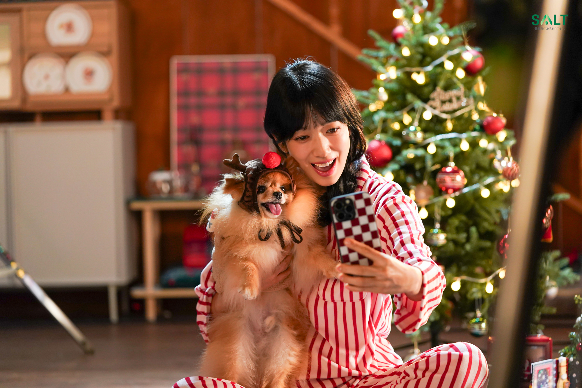 朴信惠 ✨UndercoverMissHong 251201 SALT Blog