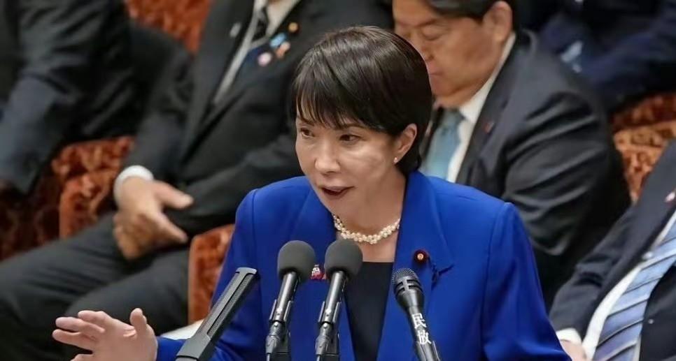 新首相和东大闹掰了,硬碰硬谁也不服软,这场架要打到哪天.
最近日本首相和东京大学