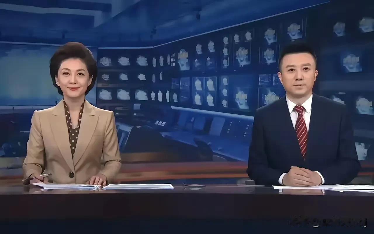 以前的《新闻联播》是必看的节目，现在是几乎不看了，原因就是现在的电视都不是看电视